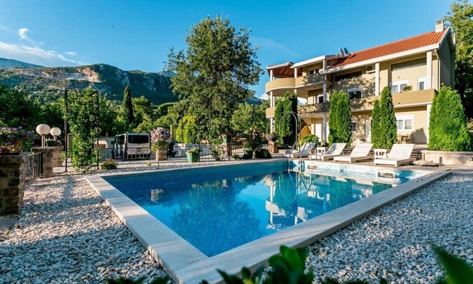 Herceg Novi Villa | Paradise Villa Besha With Private Swimming Pool