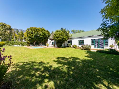 Stellenbosch Villa | Paradyskloof home
