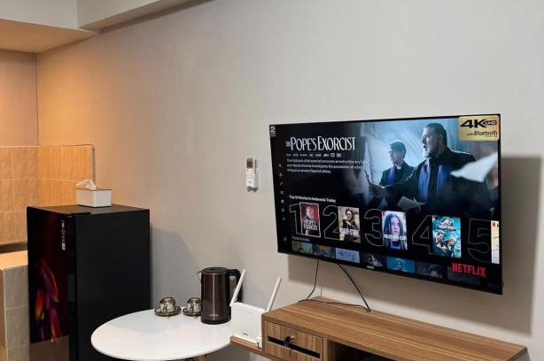 Binong Apartment | Paragon Village Apartment by CityDoorz
