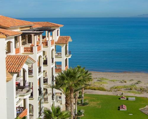 La Paz Apartment | Paraiso del Mar Condominiums
