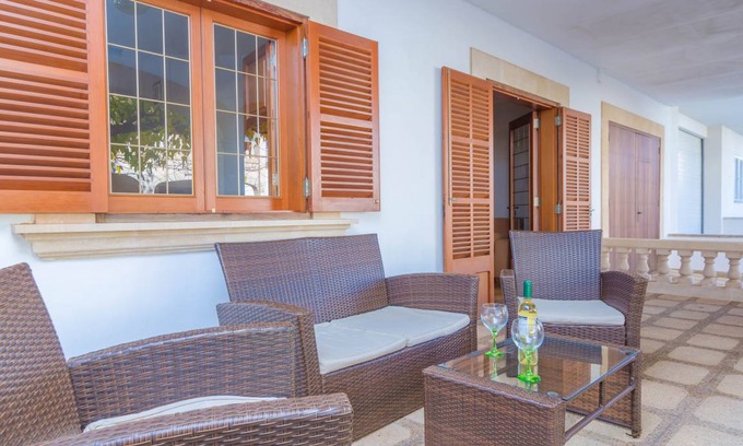 S'Estanyol de Migjorn Ski Chalet | PARAMOLA - Chalet for 6 people in S'estanyol des Migjorn.