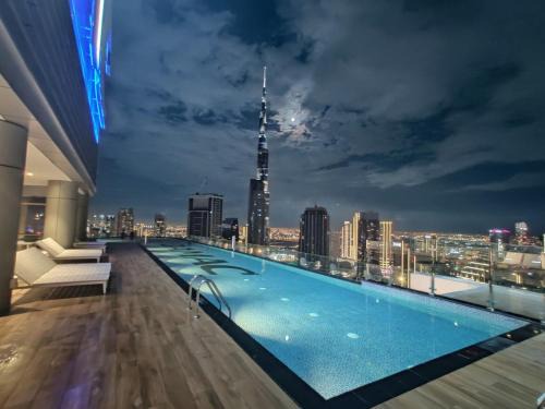 Downtown Dubai Apartment | Paramount Hotel Midtown 2BR with Burj Khalifa Views