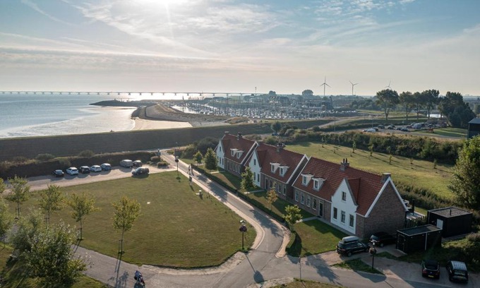 Colijnsplaat Villa | Parc Ganuenta