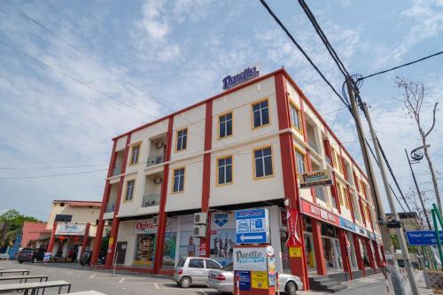 Lubok Buaya Hotel | Paretto Seaview Hotel