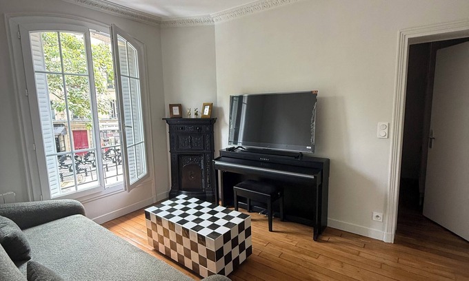 Quartier de la Maison-Blanche Apartment | Parisian apartment
