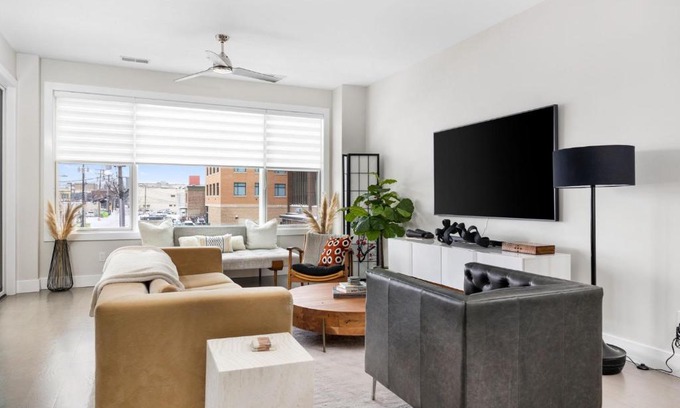 Traverse City House | Park 202 Downtown in the Heart of Traverse City