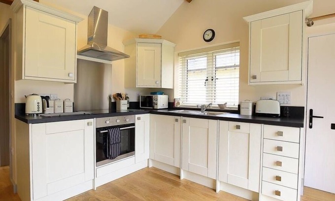 Bourton Cottage | Park Bothy