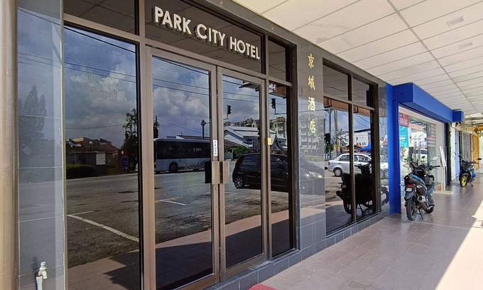 Malacca City Hotel | Park City Motel