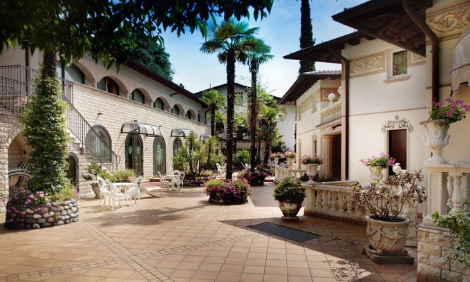 Gardone Riviera Hotel | Park Hotel Ville Montefiori