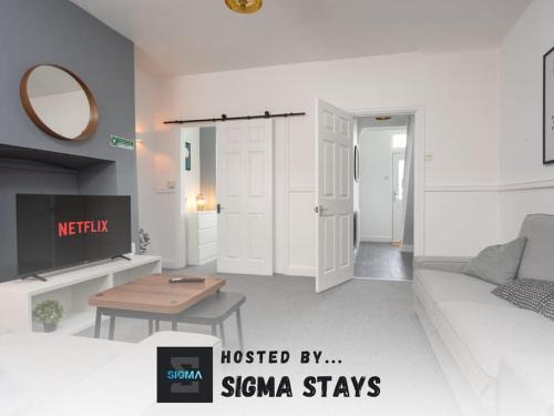Crewe House | Park House - By Sigma Stays