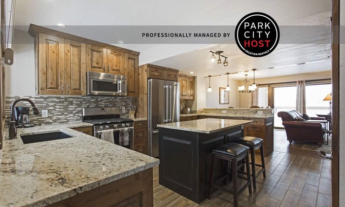Park Meadows House | Park Meadows Townhome - Park City Skiing - On Bus Route