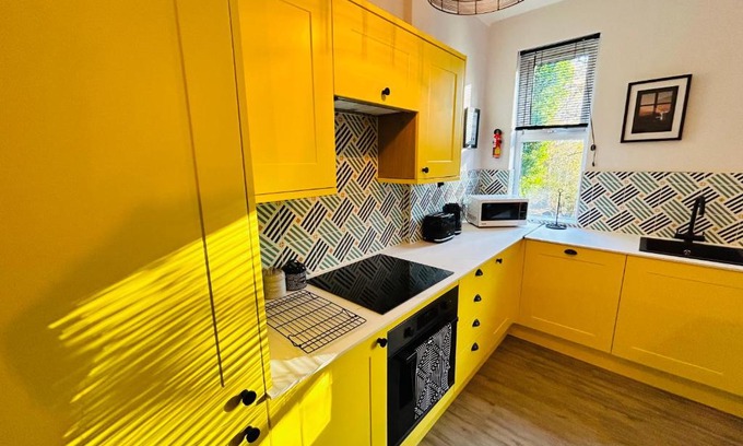 Leeds Apartment | Park Mount Residences - Luxury 3 Bedroom Flat In Leeds With Free Parking