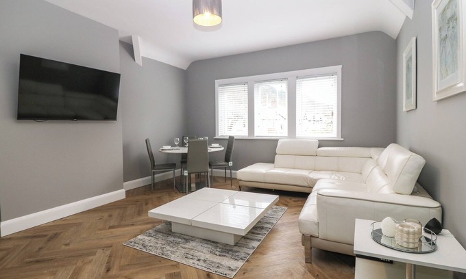 Llandudno Cottage | Park View Upper