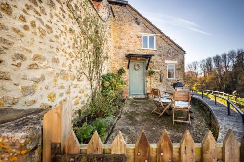 Bridport House | Parnham Cottage