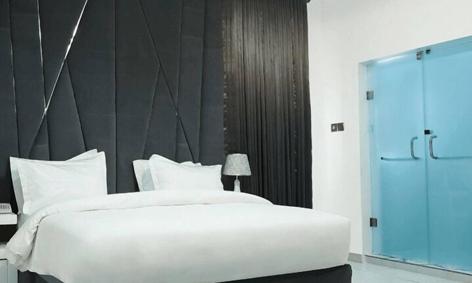 Gwarinpa Estate Hotel | Parris Royal Hotel and Suites Abuja