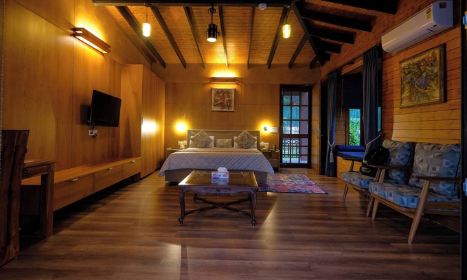 Dehradun Hotel | Parvat Homes Resort