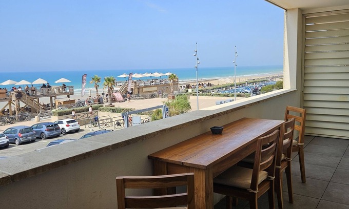 Lacanau-Ocean Apartment | Pasino bright apartment+Terrace15m2, seafront, WIFI, Parking included, 8p, N°3
