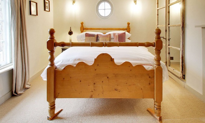 Robertsbridge House | Pass the Keys | Lovingly renovated cottage
