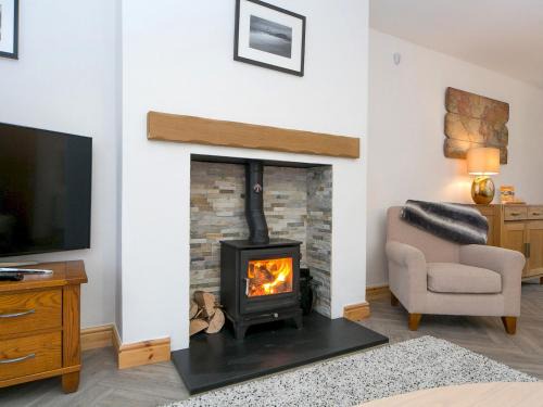 Amlwch House | Pass the Keys Modern Coastal Home in Bull Bay