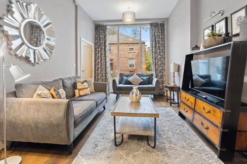 York House | Pass the Keys No. 1 - Laurel Cottage