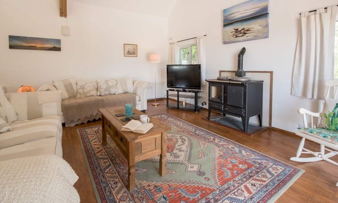 The Rhos House | Pass the Keys | Stable Lodge near to Llys y fran Oakwood Bluestone