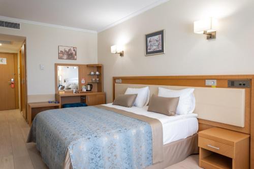 Golbasi Bed & Breakfast | Patalya Lakeside Resort Hotel