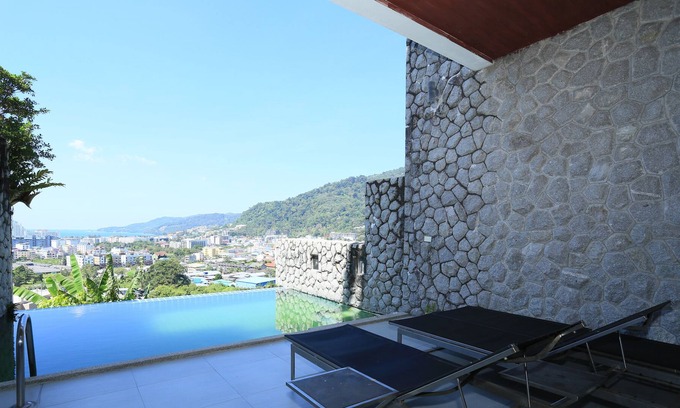 Patong Villa | Patong Seaview Pool Villa 3 bedroom