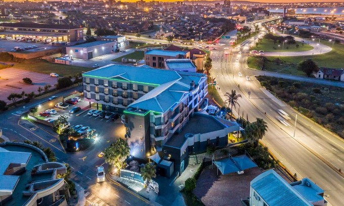 Humewood Hotel | Paxton Hotel