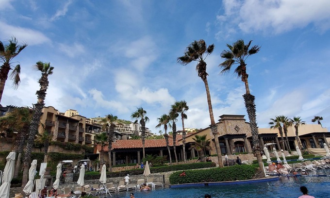 Paraiso Escondido Resort | PB Sunset Beach Presidential Suite, Cabos 03/16/2024 - 03/23/2024 Sleep upto 8