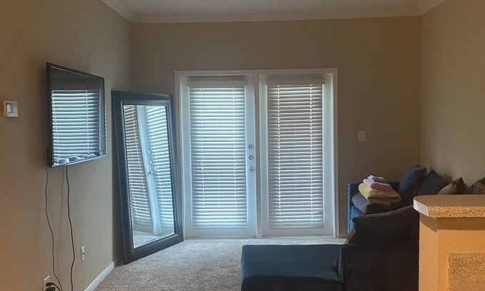South Main Apartment | Peaceful 1 bedroom getaway!