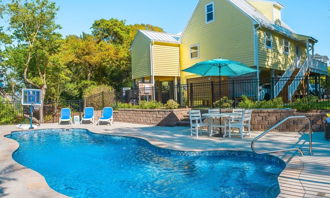 Emerald Isle House | Peaceful 4BR Beach Escape w/Famous Heated Mystery Pool™ | 2-min Walk to Beach