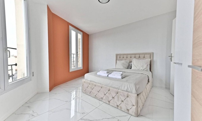 Gagny Apartment | Peaceful apartment in a Paris suburb