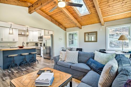 Brevard House | Peaceful Brevard Mountain Cabin Hike, Golf and Swim