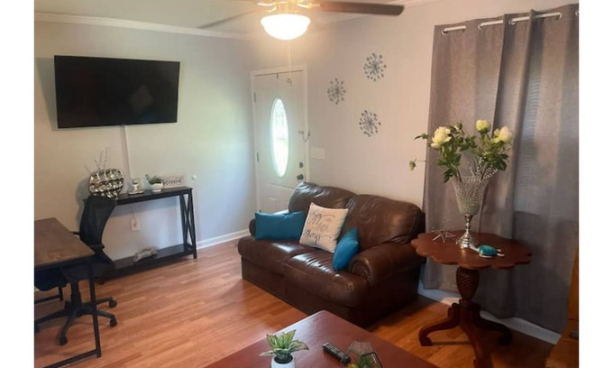 Sanford House | Peaceful Comfort Home ideal for work trips and vacation.