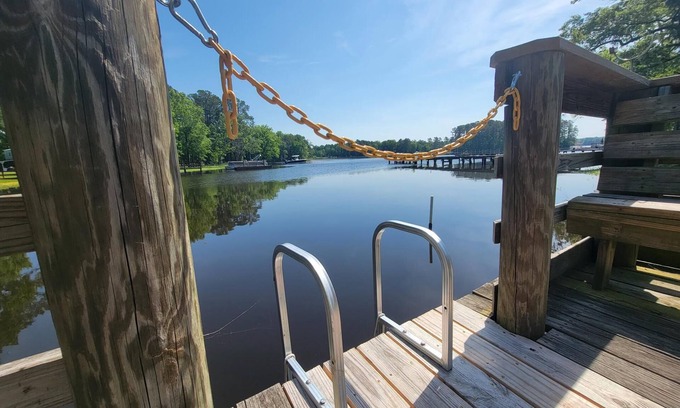 Saluda Cottage | Peaceful Cottage on Lake Murray in Saluda