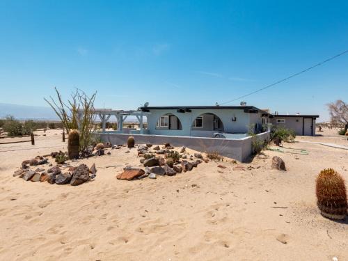 Wonder Valley House | Peaceful Desert Hideaway