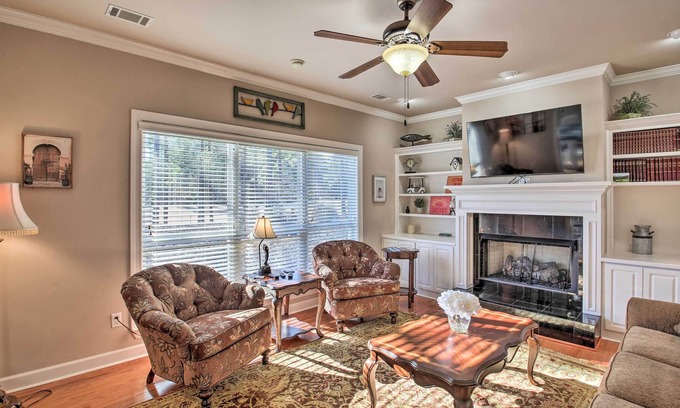Hot Springs Village House | Peaceful Family Home on Granada Golf Course!