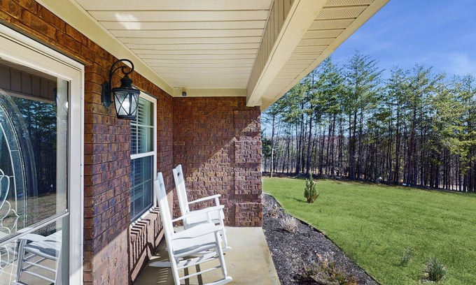 Kodak Cabin | Peaceful family-friendly home with games, hot tub, fire pit, and great location!