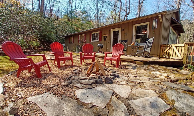 Andrews Cabin | Peaceful family retreat