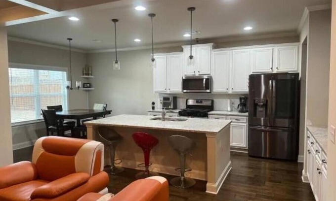 Buford House | Peaceful Family Retreat, Cozy Fireplace, Ping Pong, & Fenced Backyard Oasis