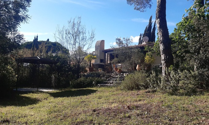 La Bouverie House | Peaceful, air-conditioned villa in the heart of nature