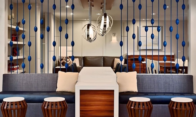 Sandy Springs Resort | Peaceful Getaway in Atlanta! Full Kitchen, Free Breakfast, Pet-friendly Property