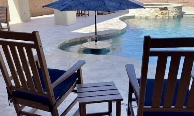 Lake Havasu City House | Peaceful Lake Havasu Pool Home