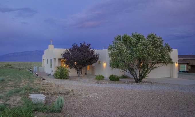 Rio Rancho House | Peaceful living, beautiful views for 30+ Days. Sleeps up to six.