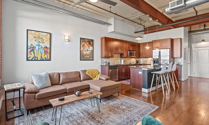 Edgewood Condo | Peaceful Loft in Walkable Edgewood / Little 5 Points