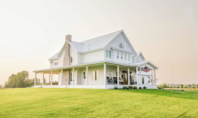 Rexburg Other | Peaceful Luxury Farmhouse Stay in Rexburg - Sleeps up to 22 people