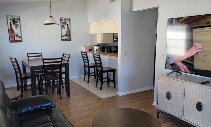 Lakeland Apartment | Peaceful Minutes to Disney - SEU