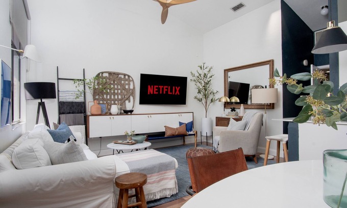 Gainesville Apartment | Peaceful modern and close to everything