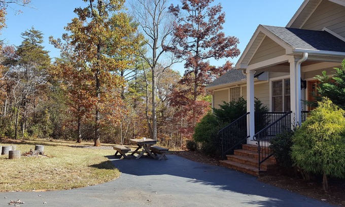 Weaverville House | Peaceful Mountain Home. Near Downtown Asheville. Best Views. All New Everything!