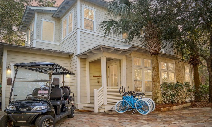 WaterSound West Beach House | Peaceful Paradise in Eastern Lake - Free Golf Cart